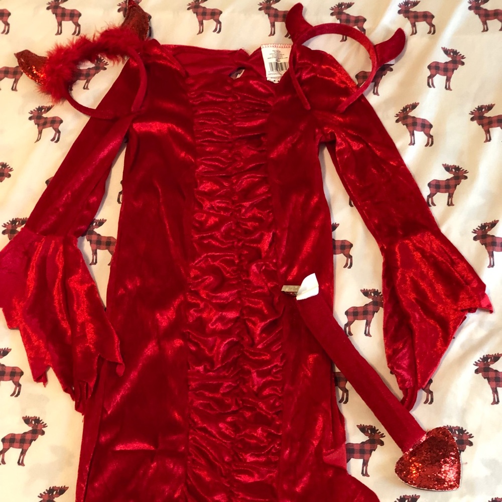 Girls devil costume